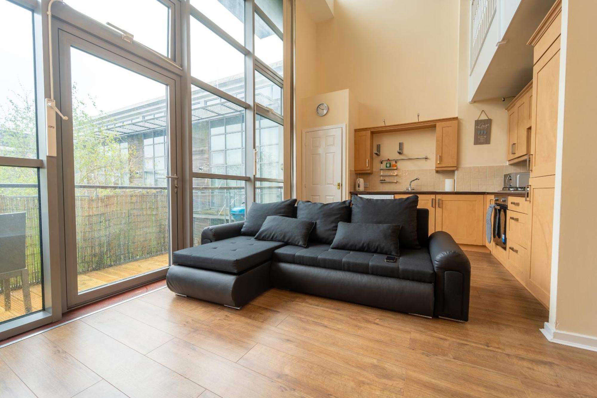 Luxury 2 Bed Apartment - Near Heathrow, Legoland, Windsor سلوف المظهر الخارجي الصورة
