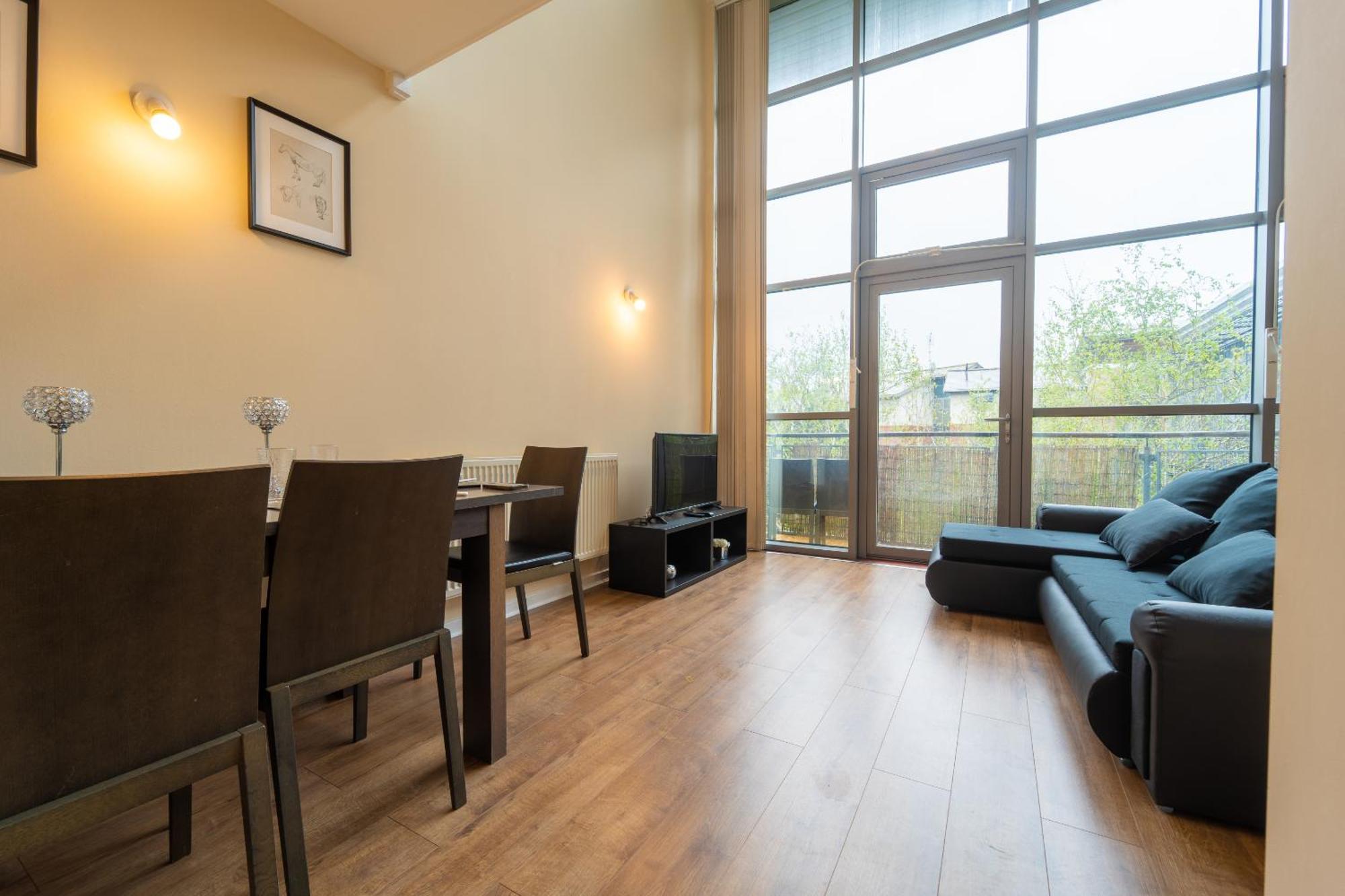 Luxury 2 Bed Apartment - Near Heathrow, Legoland, Windsor سلوف المظهر الخارجي الصورة