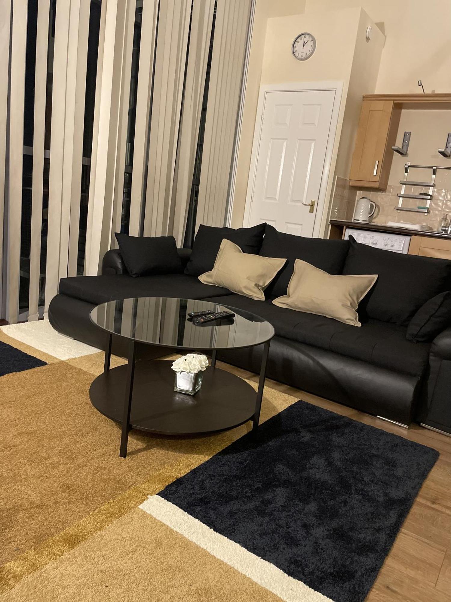 Luxury 2 Bed Apartment - Near Heathrow, Legoland, Windsor سلوف المظهر الخارجي الصورة